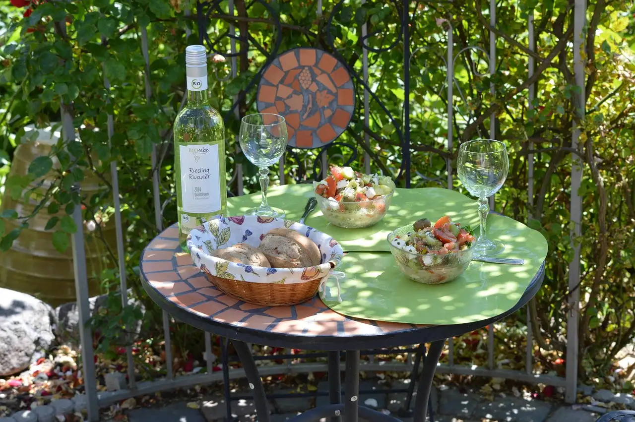 Gartentisch Set online kaufen: Hochwertige Modelle entdecken