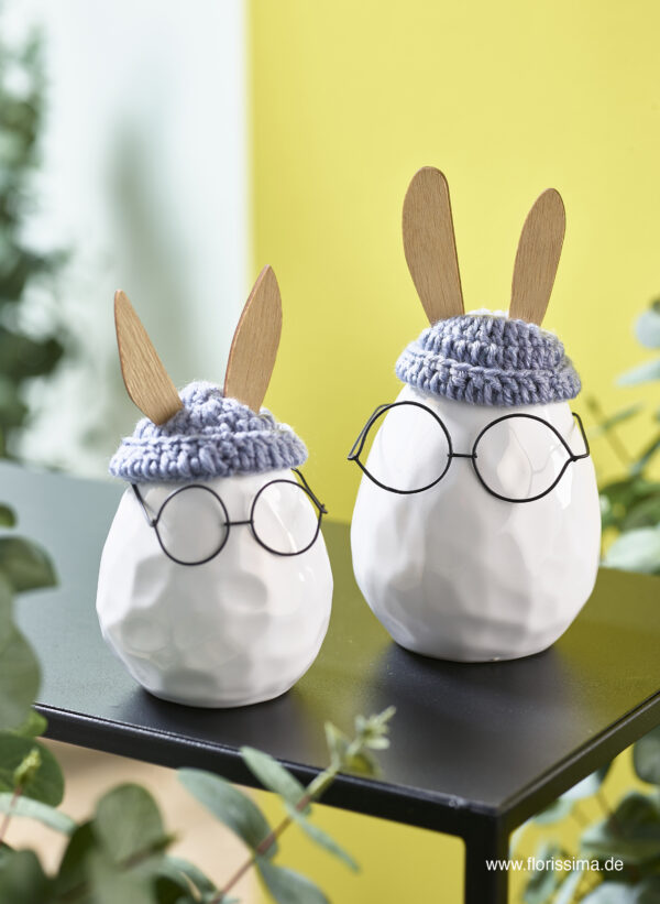 Hasen Keramik mit Brille und Mütze