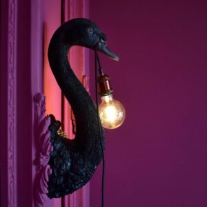 Wandleuchte Petra der schwarze Schwan